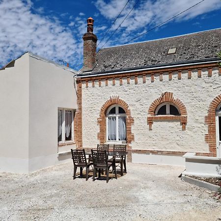 Saint-Ay Sur La Route Des Chateaux Zewnętrze zdjęcie